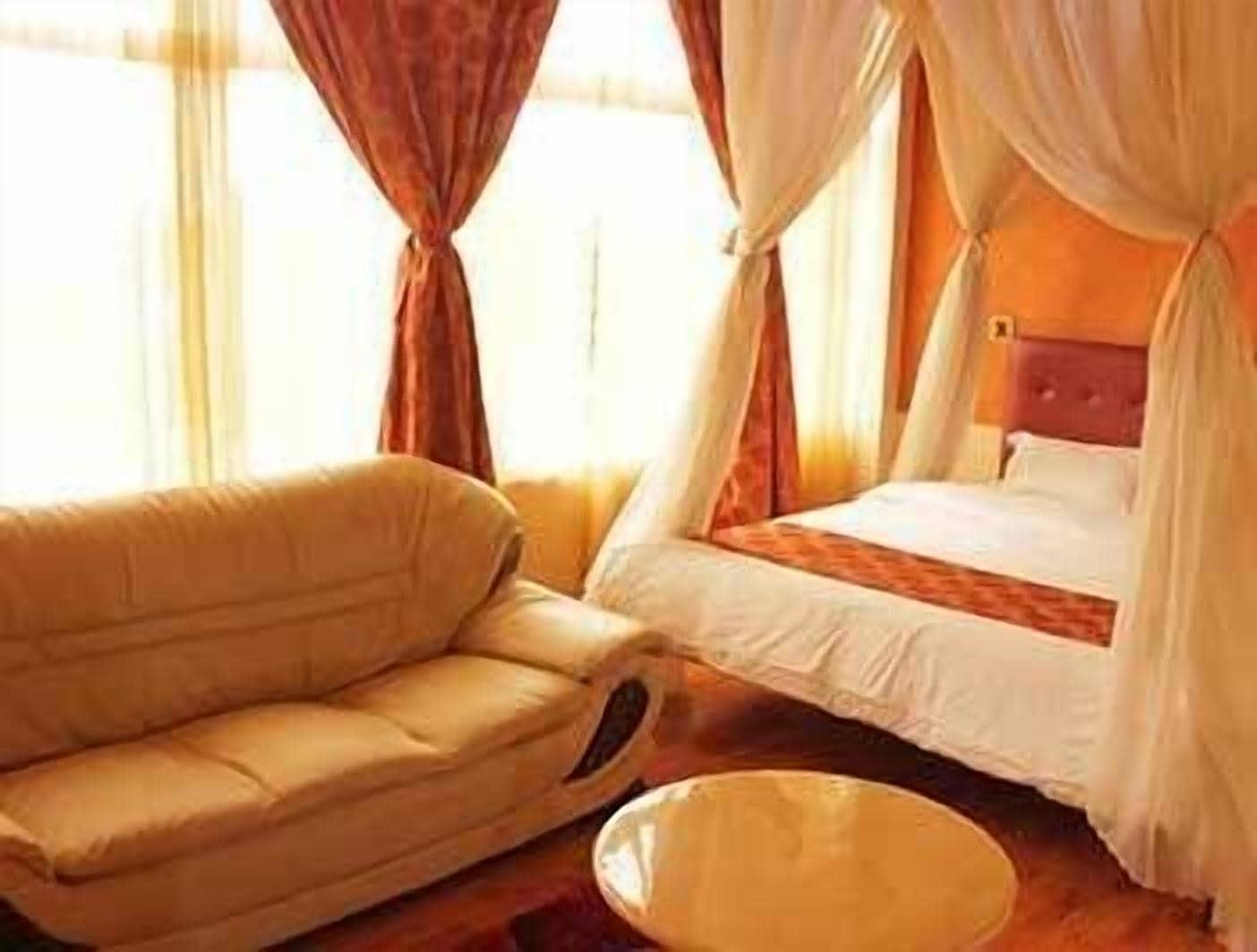 Pearl Palace Hotel Nairobi Exteriör bild