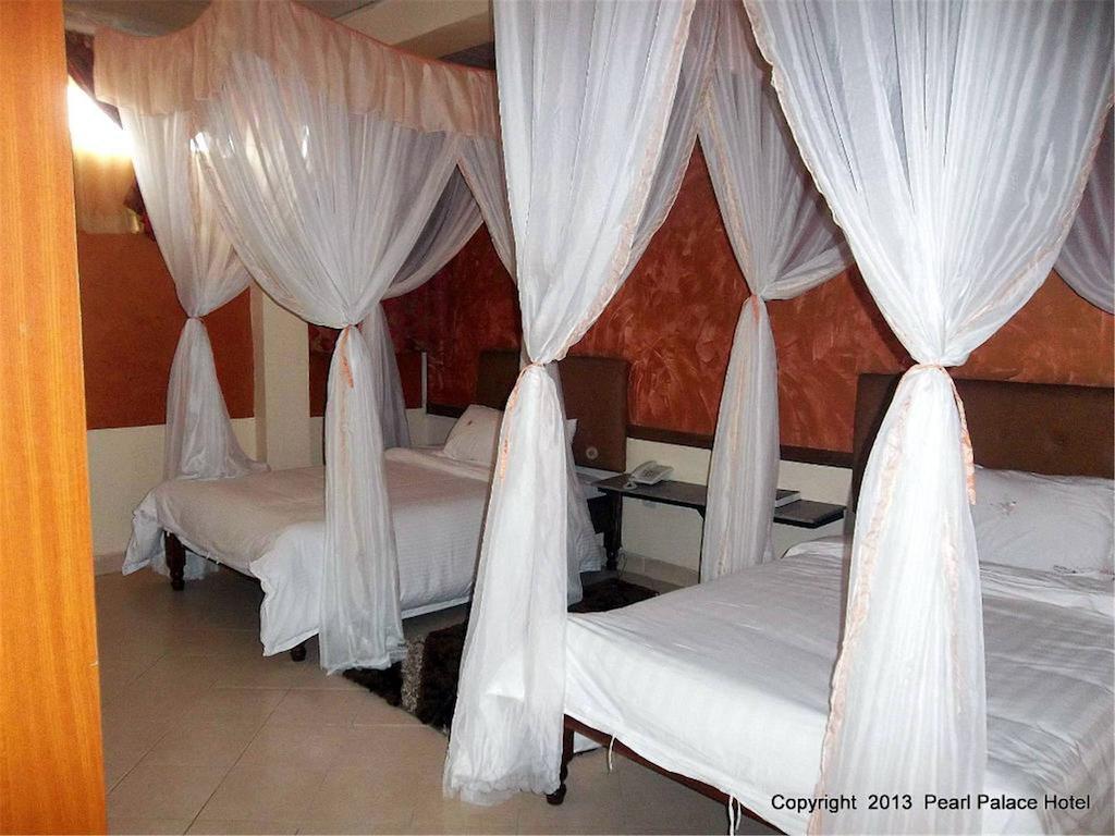 Pearl Palace Hotel Nairobi Rum bild
