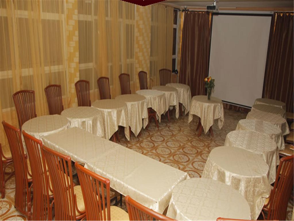 Pearl Palace Hotel Nairobi Exteriör bild
