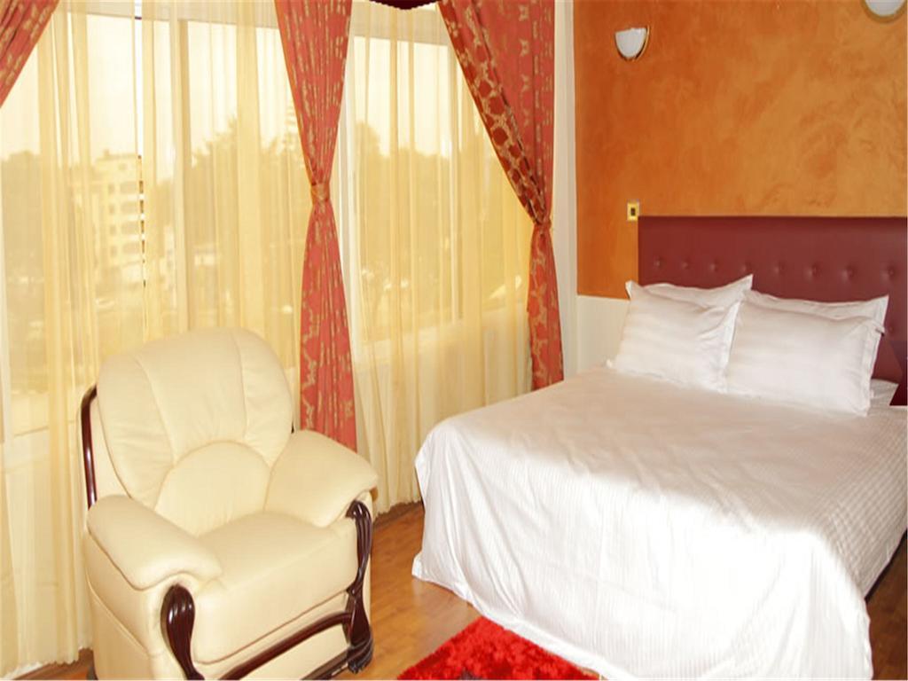 Pearl Palace Hotel Nairobi Rum bild