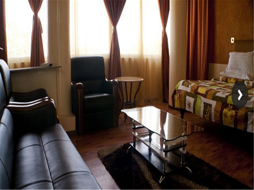 Pearl Palace Hotel Nairobi Rum bild